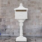 Provira Staande brievenbus vintage stijl roestbestendig aluminium wit